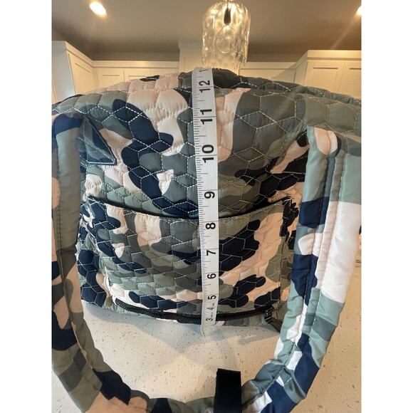 FLYTE Bag: Gym‎ & Travel Quilted Navy And Green Duffel With Travel Sleeve - Picture 12 of 16